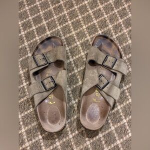 Women’s Birkenstock Sandals in Brown Suede